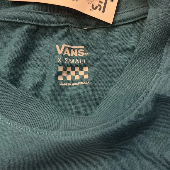 NWT Vans cropped women’s XS long sleeve shirt - Picture 3 of 4